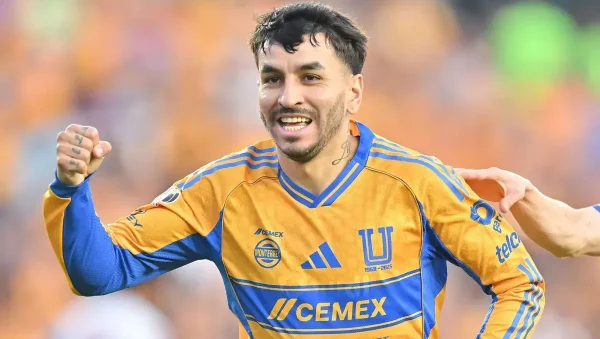 River y Tigres volvieron a trabarse por el pase de Ángel Correa