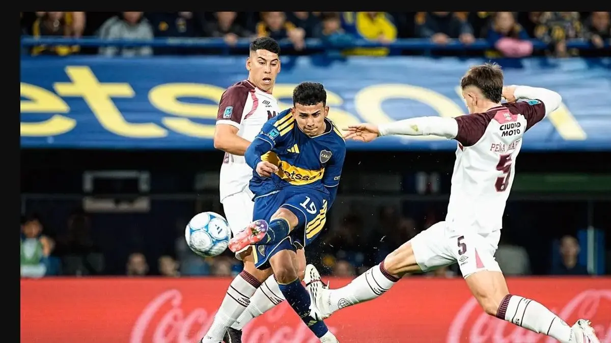 Boca venció a Lanús en la última jugada y entró en zona de playoffs