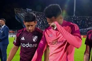 Miguel Borja salió lesionado y River enciende las alarmas ante Boca