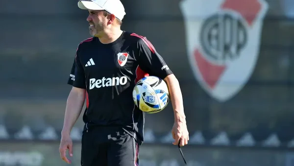 Coudet rearma a River con dos posibles debuts para visitar a Tigre