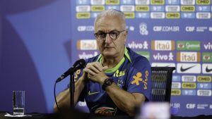Tras la goleada ante Argentina, Dorival Junior dejó su cargo en Brasil