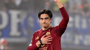 Dybala, imparable: dos goles y un cruce viral al estilo Messi