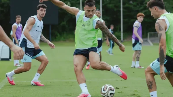 La Selección Argentina inició la preparación para la final ante España
