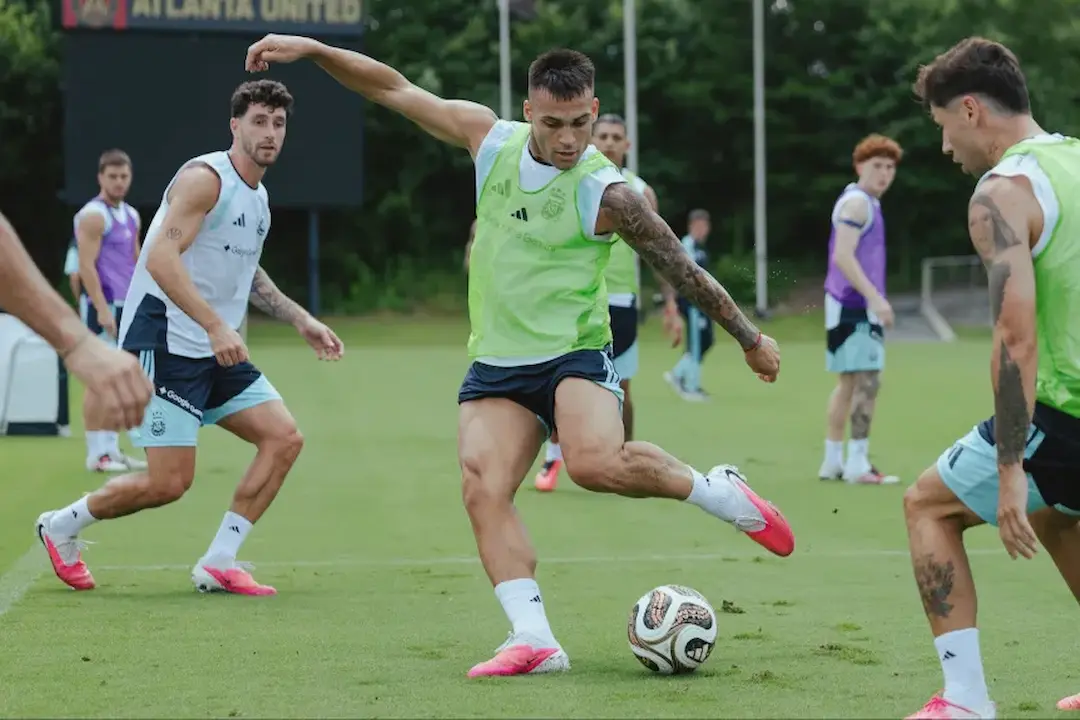 Argentina bajó cargas en Atlanta y empezó a preparar la final contra España
