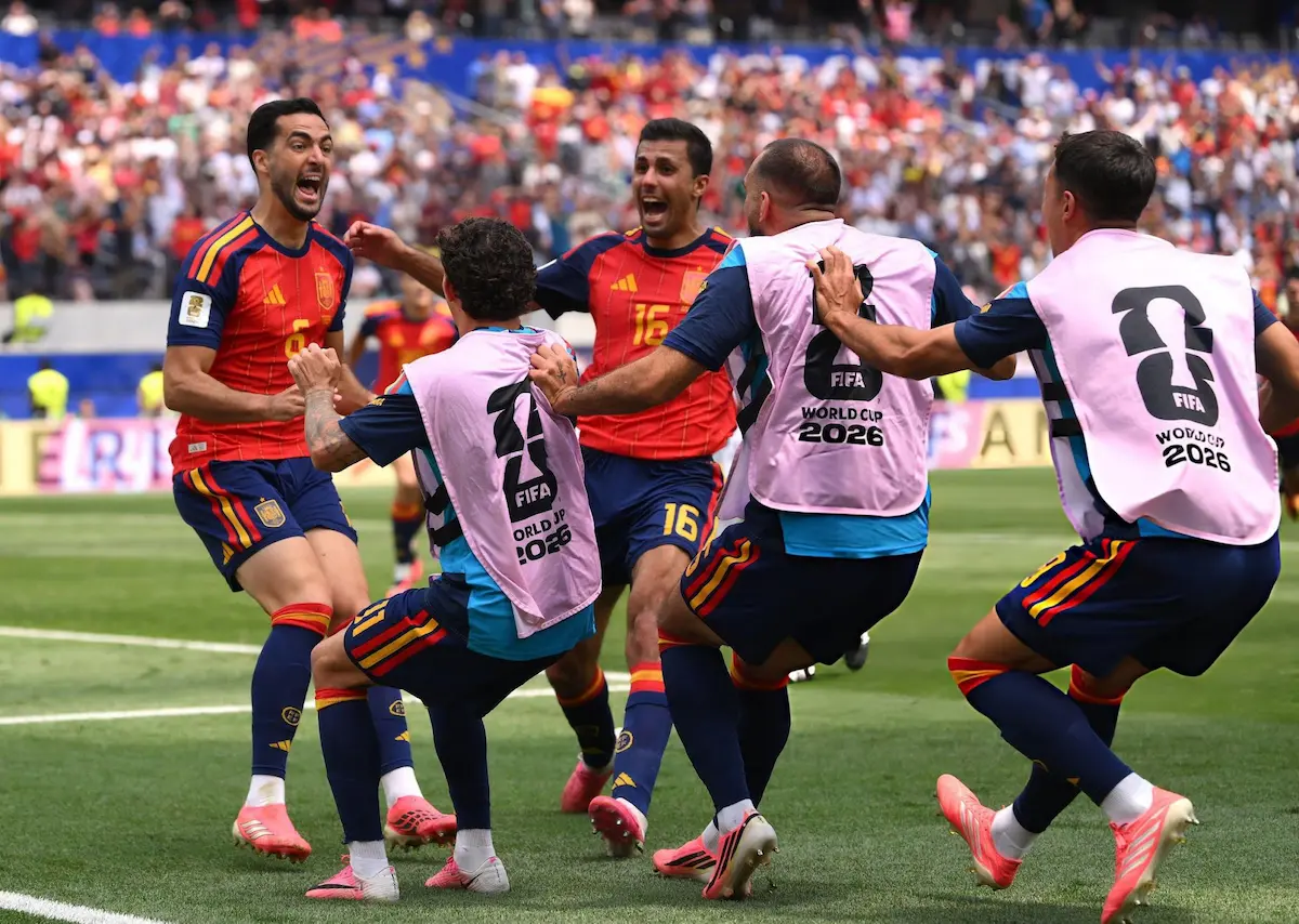 España eliminó a Bélgica sobre el final y jugará la semifinal del Mundial