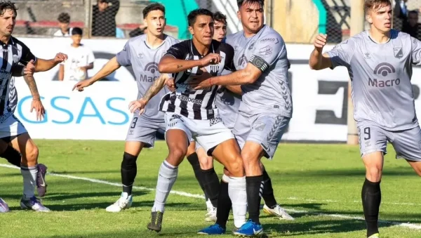 For Ever apuesta a la localía para comenzar la recuperación
