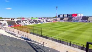 For Ever ajusta detalles para el debut en la Primera Nacional