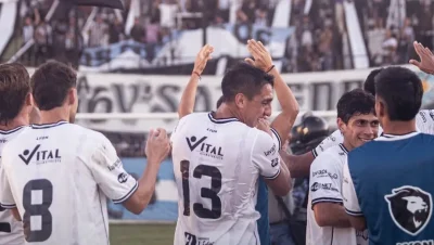 Cravero definió el equipo de For Ever para jugar en Mendoza