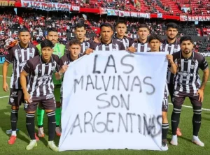 For Ever se hizo fuerte ante Colón y festejó en Santa Fe