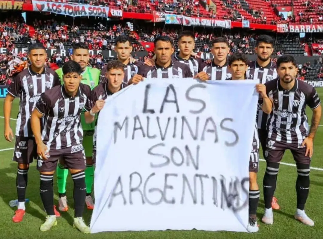 For Ever golpeó en Santa Fe y venció a Colón por la Primera Nacional