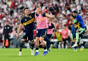 Arruabarrena dejó a cuatro futbolistas fuera del grupo principal de Boca