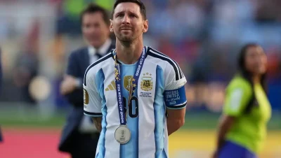 France Football dejó una señal sobre Messi y la pelea por el Balón de Oro