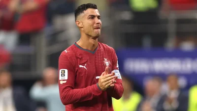 España dejó afuera a Portugal con un gol agónico de Merino
