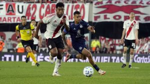 Gallardo analiza cambios en River para la final ante Talleres