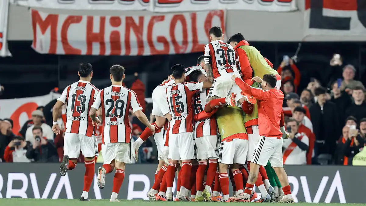 River cortó la sequía y festejó ante Argentinos en el Monumental
