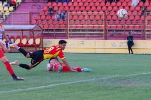 Sarmiento no levanta y sumó su sexto empate consecutivo
