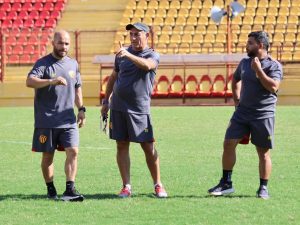 Roberto Marioni asumió como nuevo DT de Sarmiento