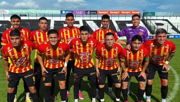 Sarmiento no pudo con Atlético Escobar y continúa último en los promedios