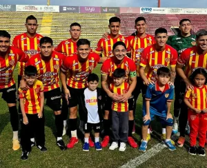 Sarmiento no reaccionó y Boca Unidos lo goleó en el Centenario