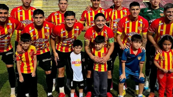 Sarmiento no reaccionó y Boca Unidos lo goleó en el Centenario