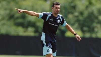 Argentina viaja a Dallas con el equipo casi definido para jugar con Austria