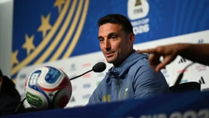 Scaloni valoró la reacción de Argentina y se emocionó al hablar de Messi