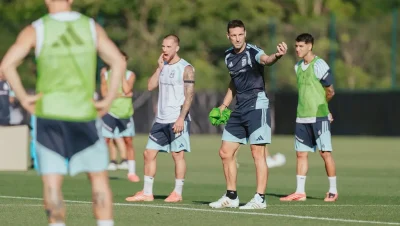 La decisión de Scaloni para el debut de Argentina ante Argelia