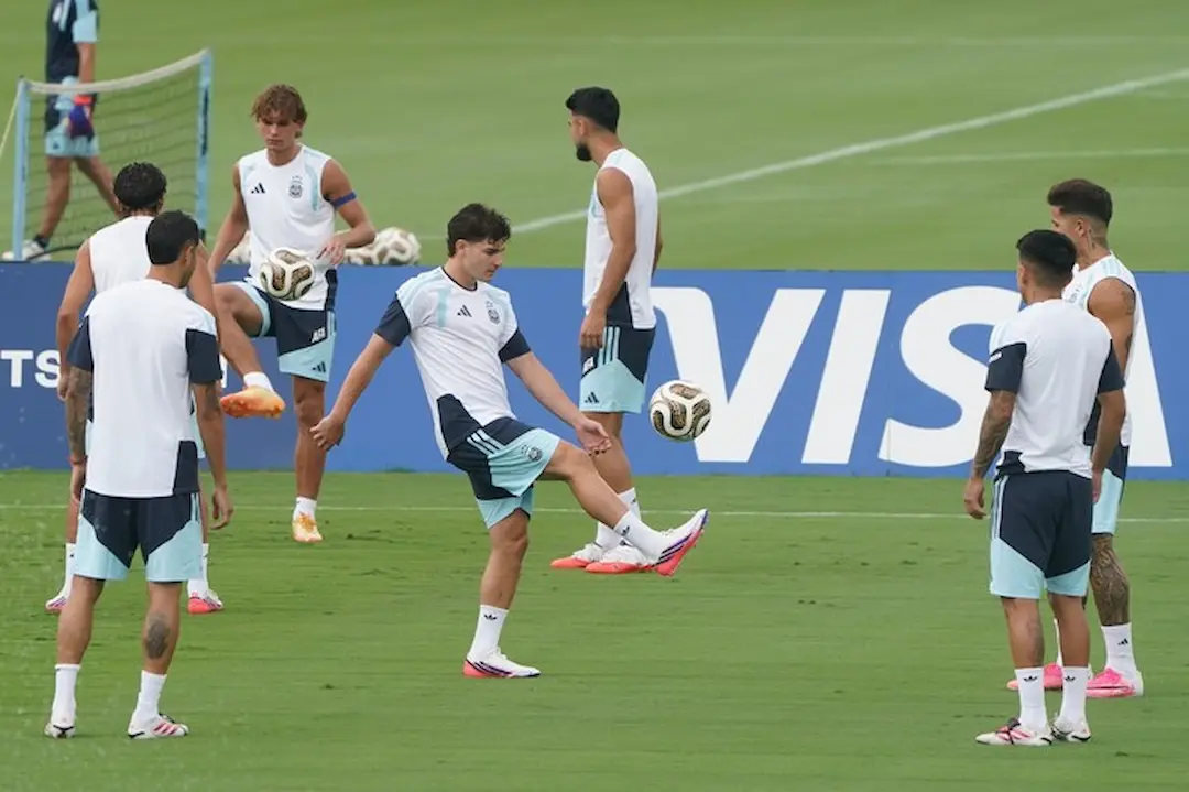 Argentina define el equipo para enfrentar a Inglaterra: puestos firmes, dudas y una posible sorpresa