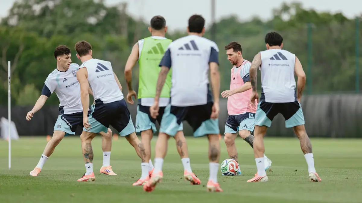 Argentina prepara un once alternativo para jugar ante Jordania