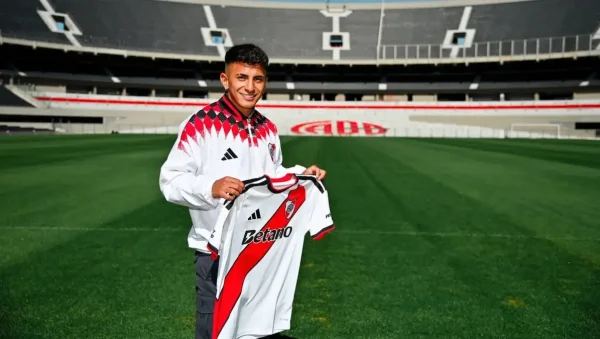 River armó su plantel para el semestre con Thiago Almada como refuerzo