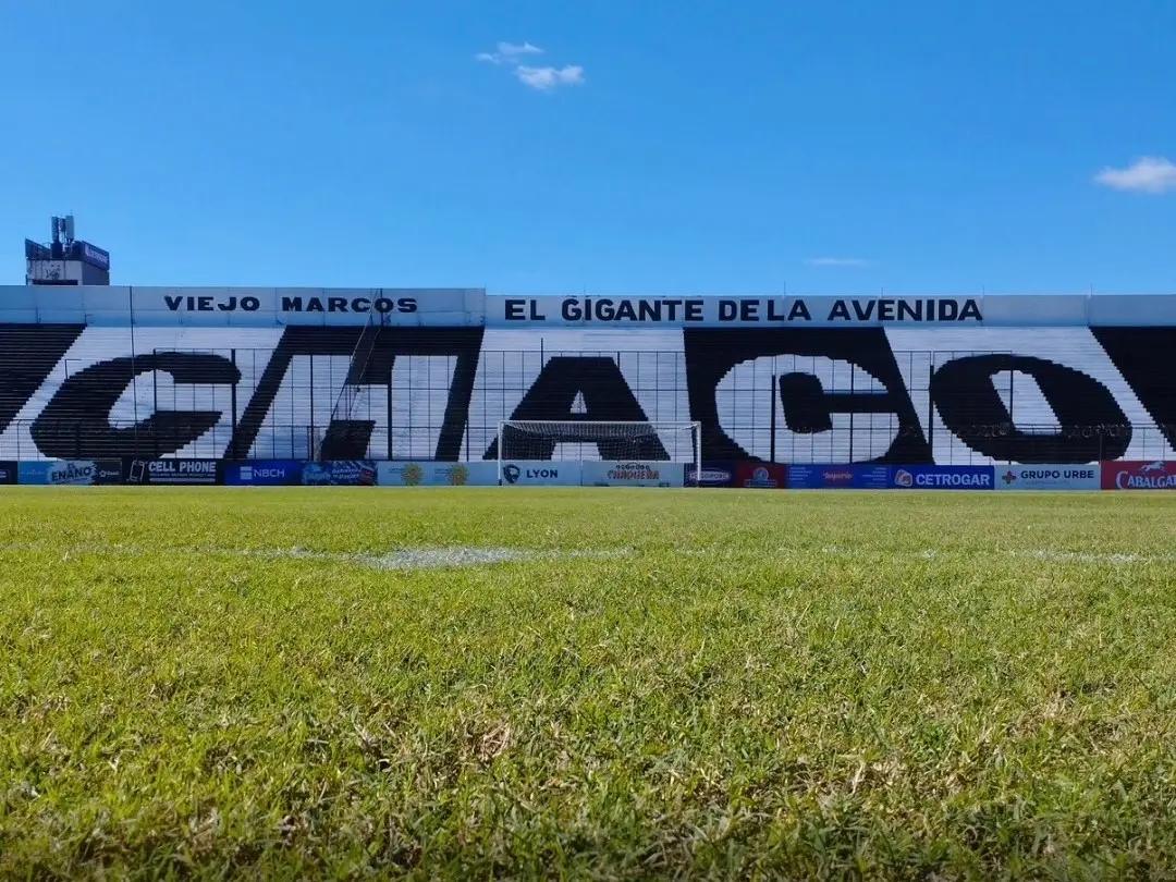 For Ever reestructura su plantel: tres futbolistas dejaron el club y sumó una incorporación